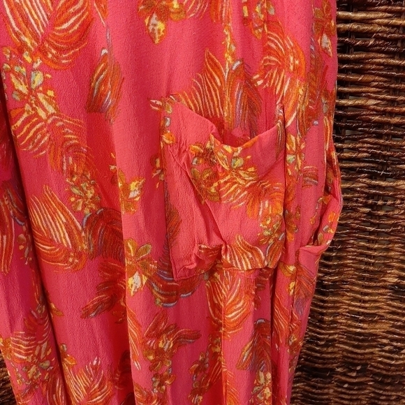 Free People Hot Tropics Jumpsuit Wide Leg Romper Feathers Crop Capris Pink 2 ASO - Picture 7 of 9